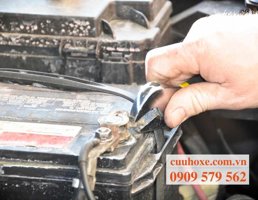Mẹo để kéo dài tuổi thọ của ắc quy ô tô