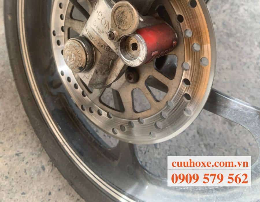 Sửa vành xe, vá bánh, bơm hơi