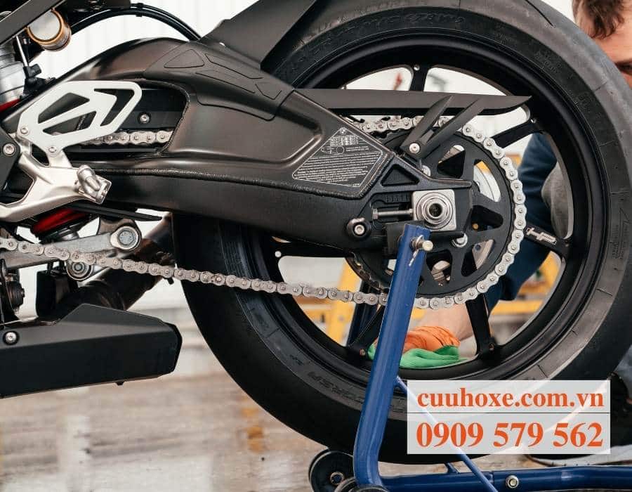 đội cứu hộ xe uy tín