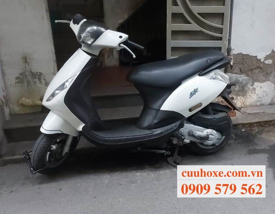 Thợ sửa xe máy chuyên nghiệp QL51