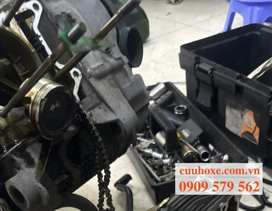 Cứu Hộ Xe Máy Lâu Không Sử Dụng
