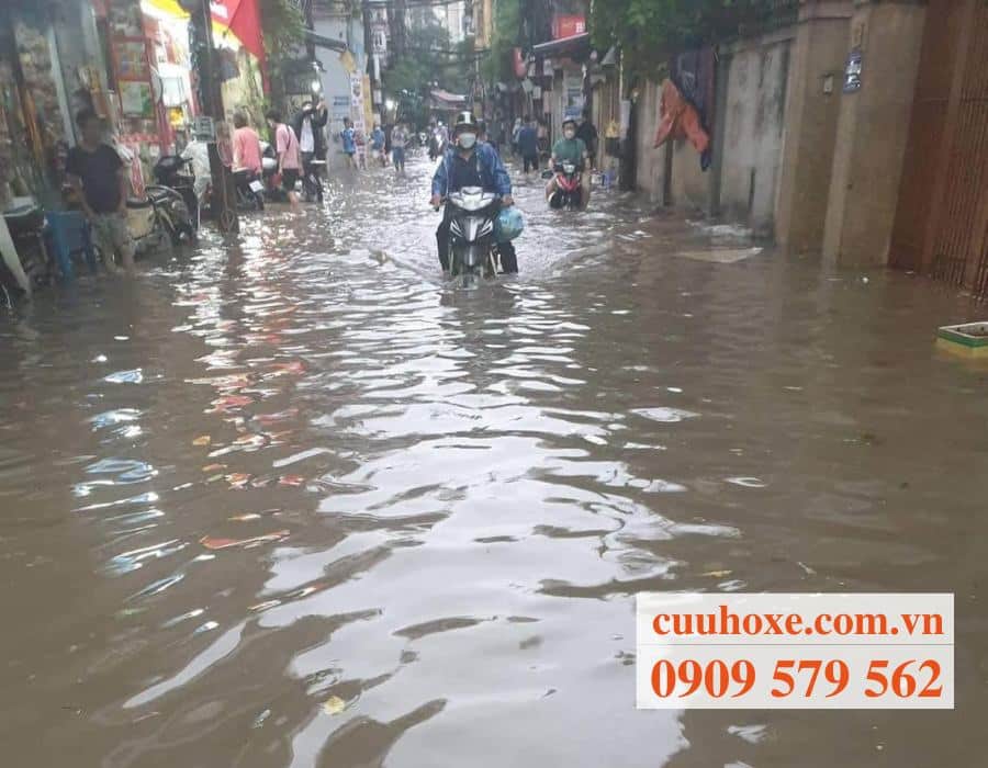 Cứu Hộ Xe Máy Ngập Nước