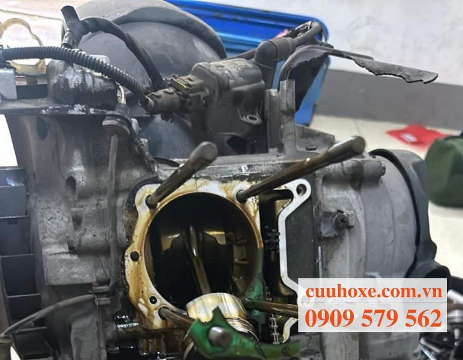 Sửa xe máy tại nhà giá rẻ 24h